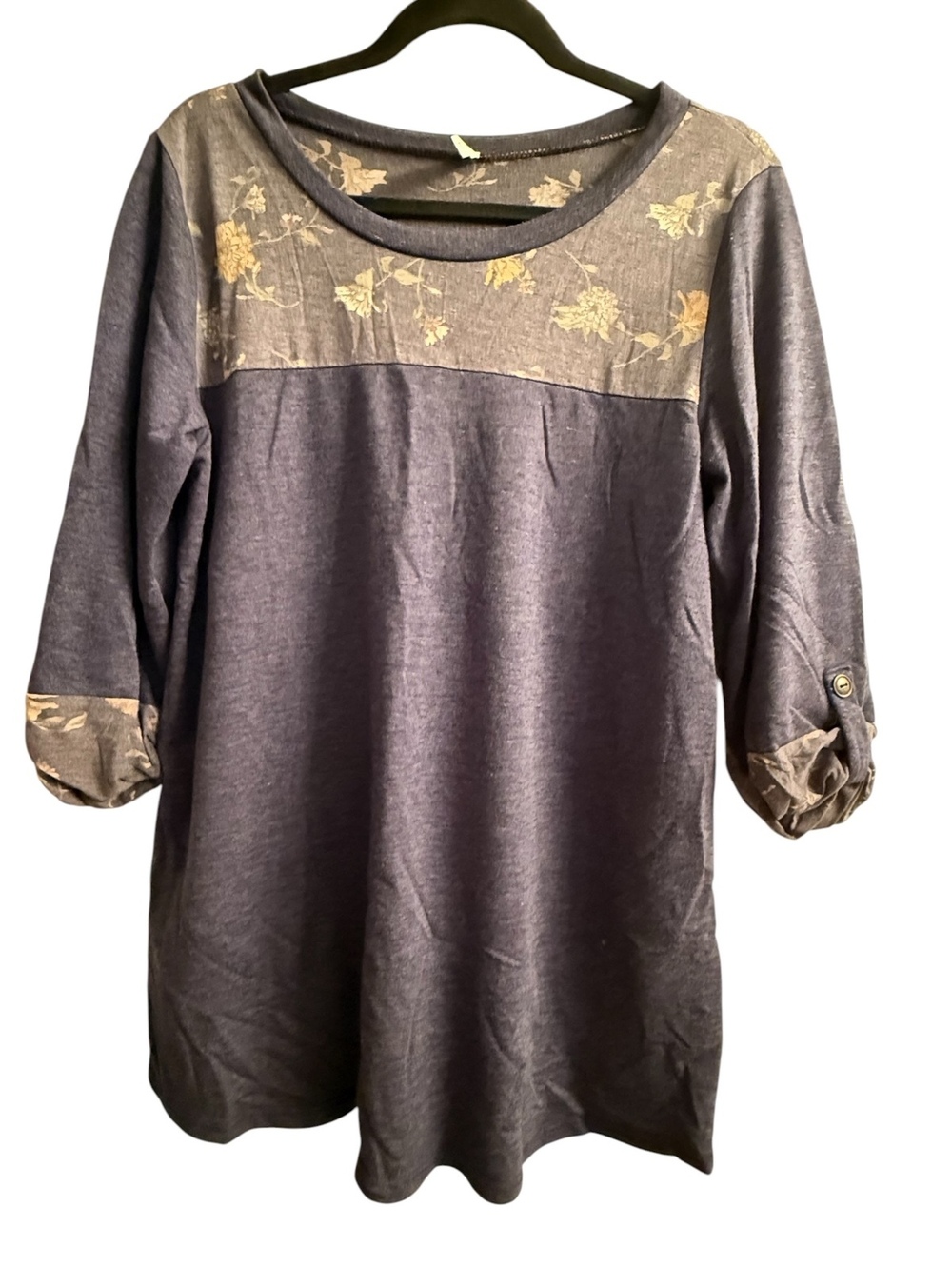 MaiSoli Women's Floral Accent Tunic Top, Size M